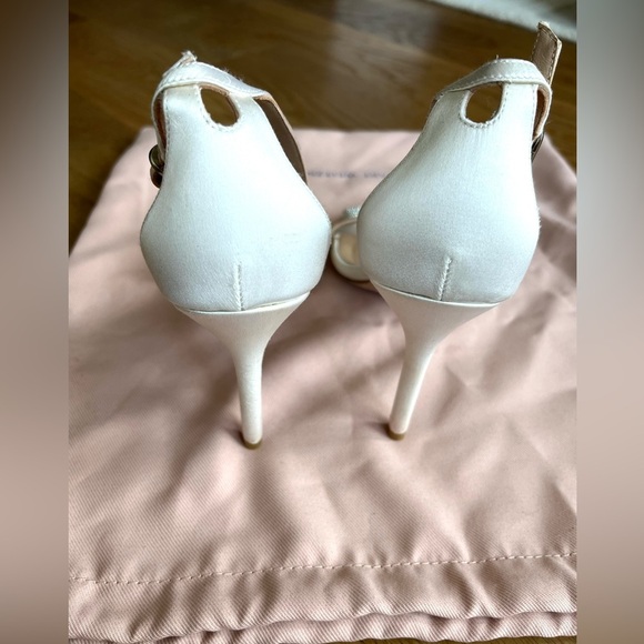 STUART WEITZMAN Crystal-embellished satin sandals - Picture 9 of 10